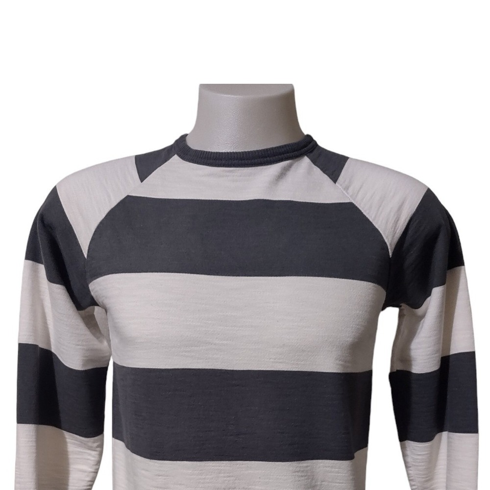 Sweatshirt Old Navy Grey White Striped XL Boys 14-16 Norm Core Streetwear Retro - Picture 7 of 10